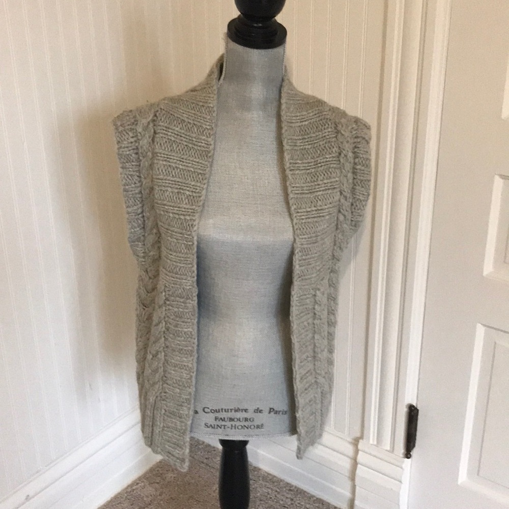 Banana Republic Heritage wool vest sz M